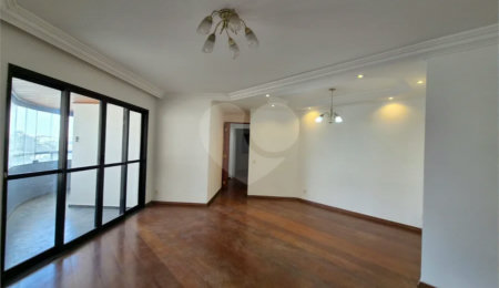Apartamento à venda com 3 quartos, sendo 1 suíte,  em Santana, São Paulo, SP