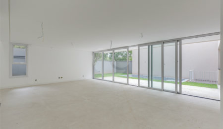 Casa à venda com 4 suítes no condomínio Garda, São Paulo - SP