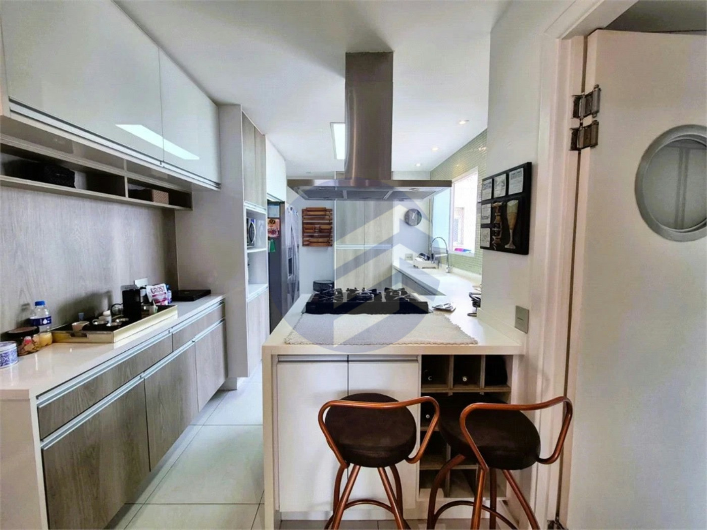Apartamento à venda com 3 quartos, sendo 3 suítes, em Lar São Paulo, São Paulo - SP