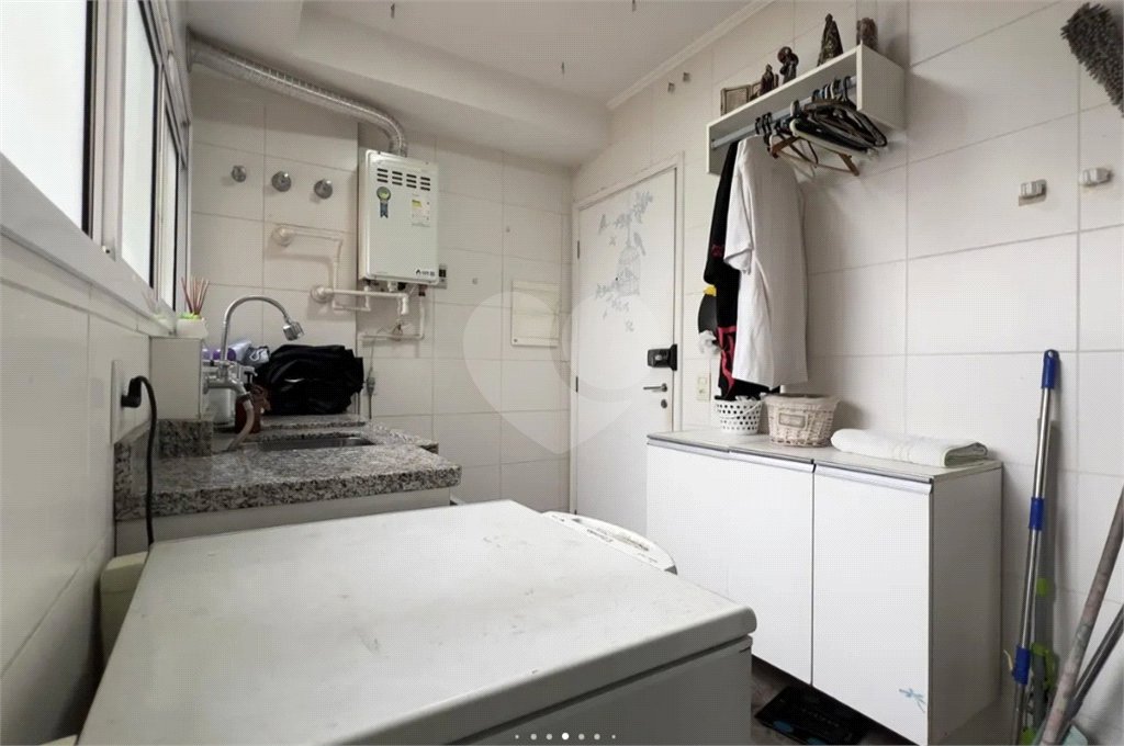 Apartamento à venda com 4 quartos, sendo 2 suítes, em Vila Augusta, Guarulhos, SP