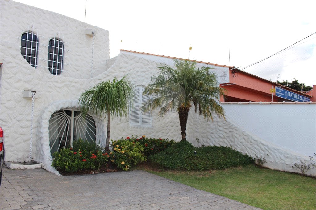 Casa à venda ou para alugar com 3 quartos, sendo 1 suíte, em Jardim América, Sorocaba, SP