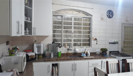 Casa à venda com 3 quartos, sendo 1 suíte,  em Vila Guilherme, São Paulo, SP