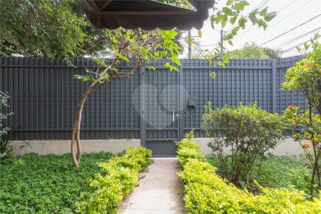 Casa à venda com 3 quartos, sendo 1 suíte, em Brooklin Paulista, São Paulo, SP