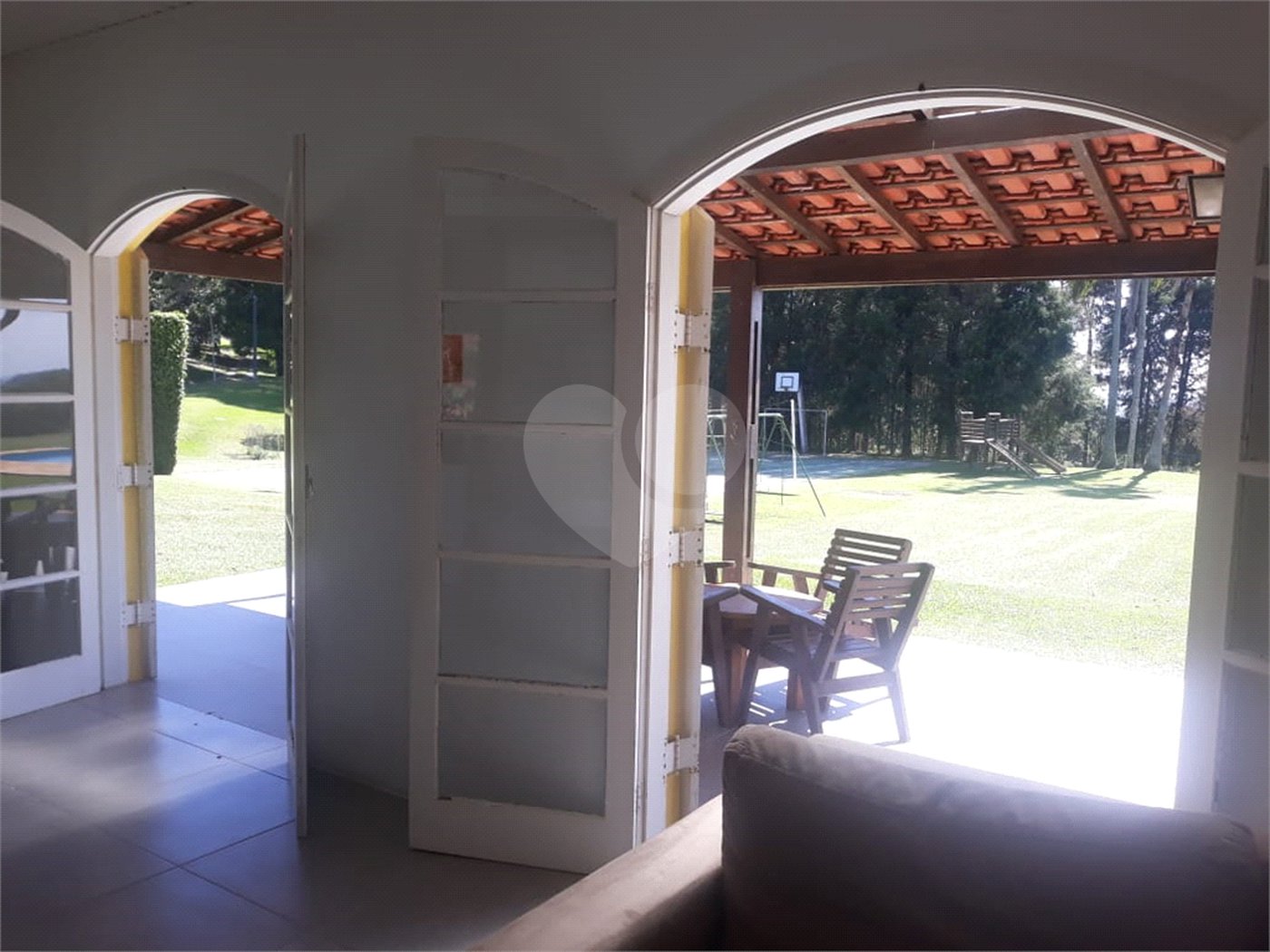 Chácara à venda com 3 quartos, sendo 2 suítes,  em Vila Darcy Penteado (mailasqui), São Roque, SP