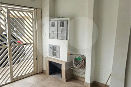 Sobrado à venda com 2 suítes em Conjunto Residencial Sitio Oratório, São Paulo, SP