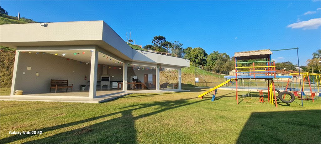 Terreno à venda no condomínio Associação dos Moradores do Loteamento Alto da Floresta, Bom Jesus dos Perdões - SP