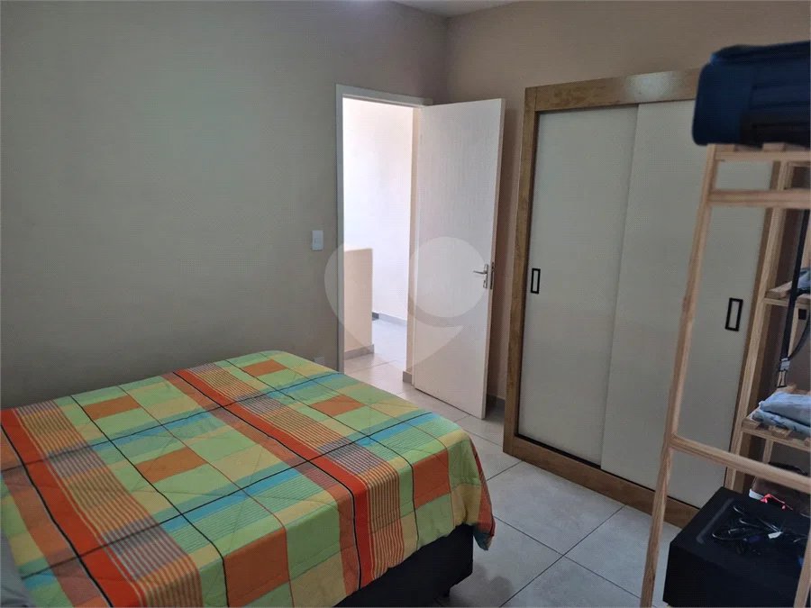 Casa em condomínio à venda em Valinhos no Residencial Santa Elisa com possibilidade de permuta por apartamento