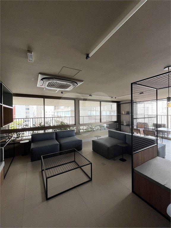 Apartamento à venda com 1 quarto em Cerqueira Cesar, São Paulo, SP