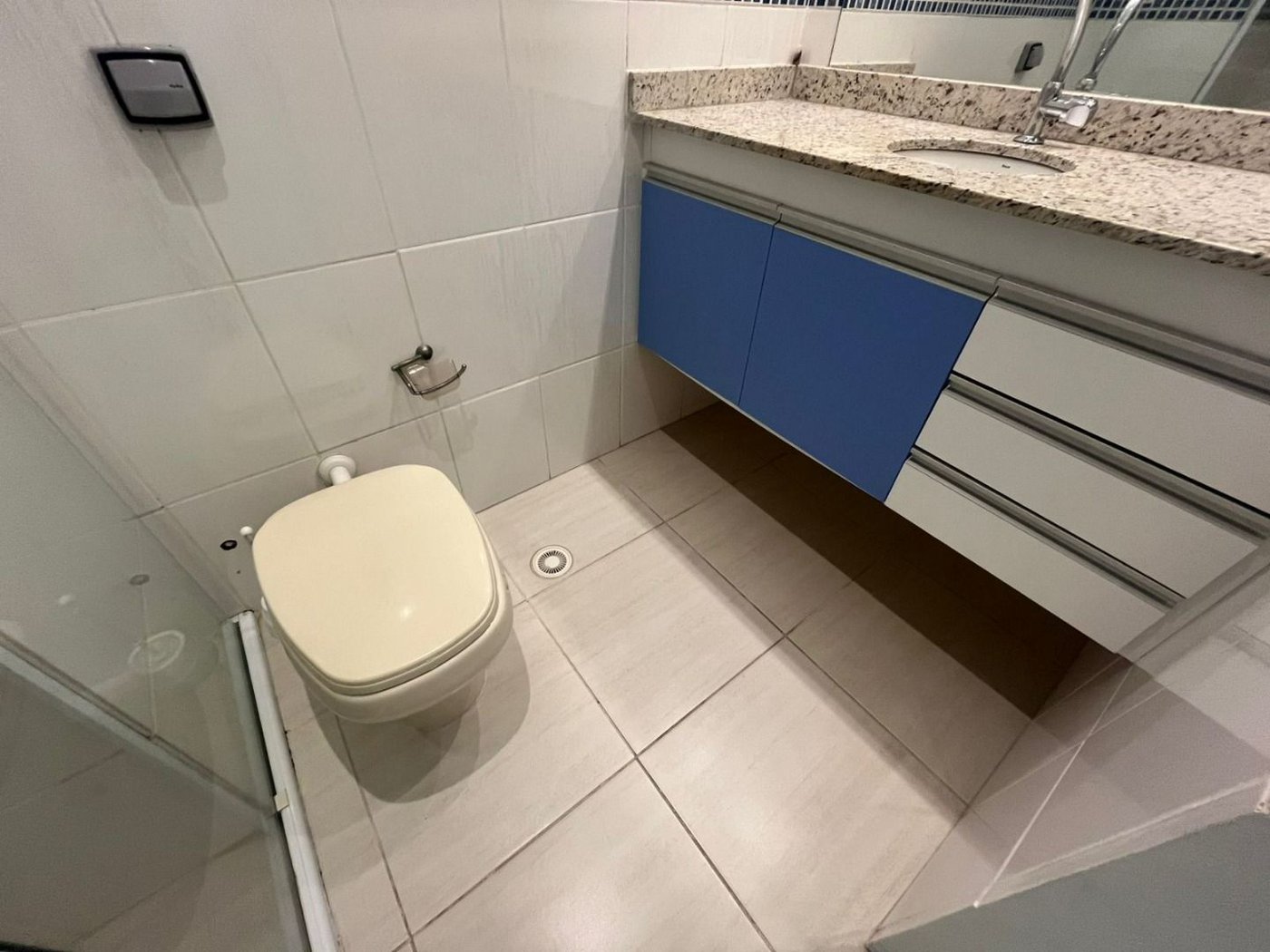 Apartamento à venda, 69 m² por R$ 320.000,00 - Loteamento João Batista Julião - Guarujá/SP