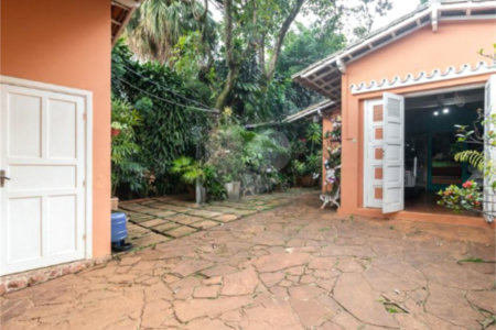 Casa à venda com 3 quartos, sendo 1 suíte, em Alto da Lapa, São Paulo, SP