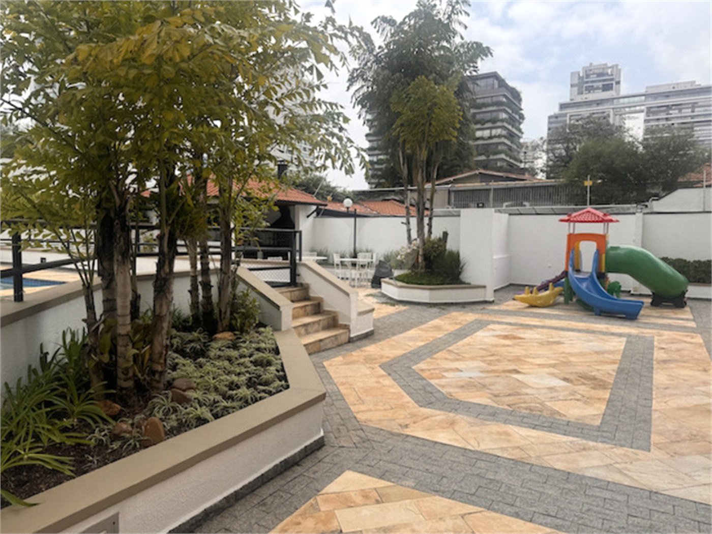 Cobertura à venda com 3 suítes em Cidade Monções, São Paulo, SP