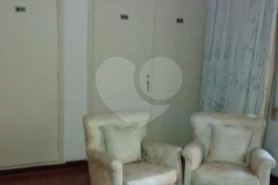Sobrado à venda com 3 quartos, sendo 2 suítes, em Santana, São Paulo, SP