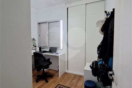 Apartamento à venda com 3 quartos, sendo 1 suíte, em Vila Polopoli, São Paulo, SP
