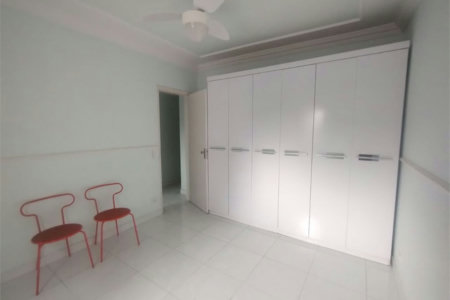 Apartamento com 2 dormitórios à venda, 60 m² por R$ 330.000,00 - Jardim São Miguel - Guarujá/SP