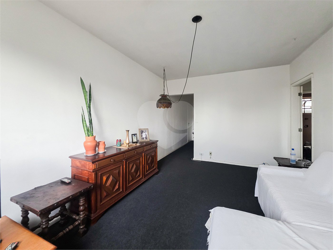 Apartamento - Sumaré - 2 Quartos / Dormitórios - 1 Vaga - Venda / Compra
