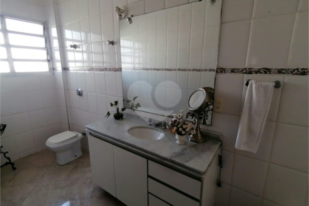 APARTAMENTO COBERTURA Á VENDA COM 200m2 ÍCONE NA BELA VISTA