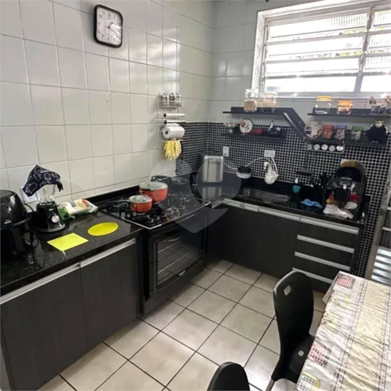 Sobrado à venda com 4 quartos, sendo 2 suítes,  em Jardim Líbano, São Paulo, SP