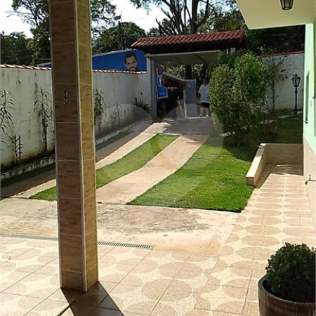Chácara à venda com 3 quartos, sendo 2 suítes,  em Chácaras Fernão Dias, Atibaia, SP
