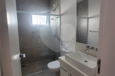Casa à venda ou para alugar com 4 suítes no condomínio Residencial Jaguary, São José dos Campos - SP