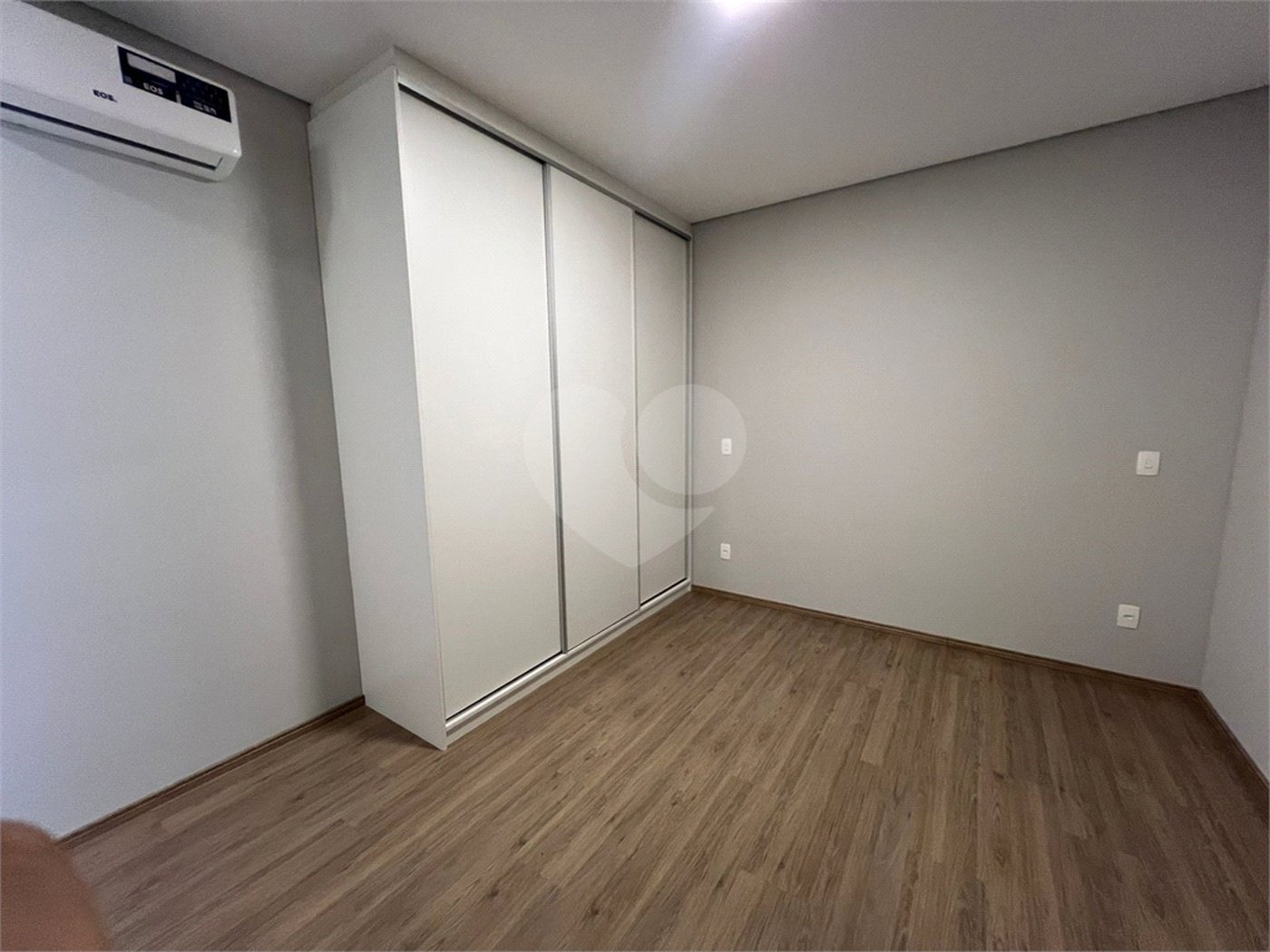 Casa à venda com 3 suítes no condomínio Alphaville Nova Esplanada, Votorantim - SP