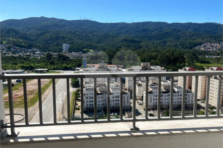 Apartamento para alugar com 2 quartos, sendo 1 suíte, em Vila Mogilar, Mogi das Cruzes, SP