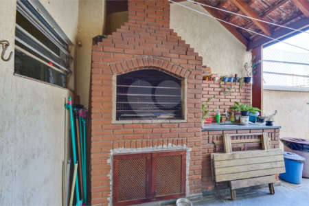 Sobrado à venda com 3 quartos, sendo 2 suítes, em Vila Mascote, São Paulo, SP