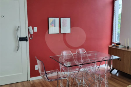 Apartamento à venda com 2 quartos em Moema, São Paulo, SP