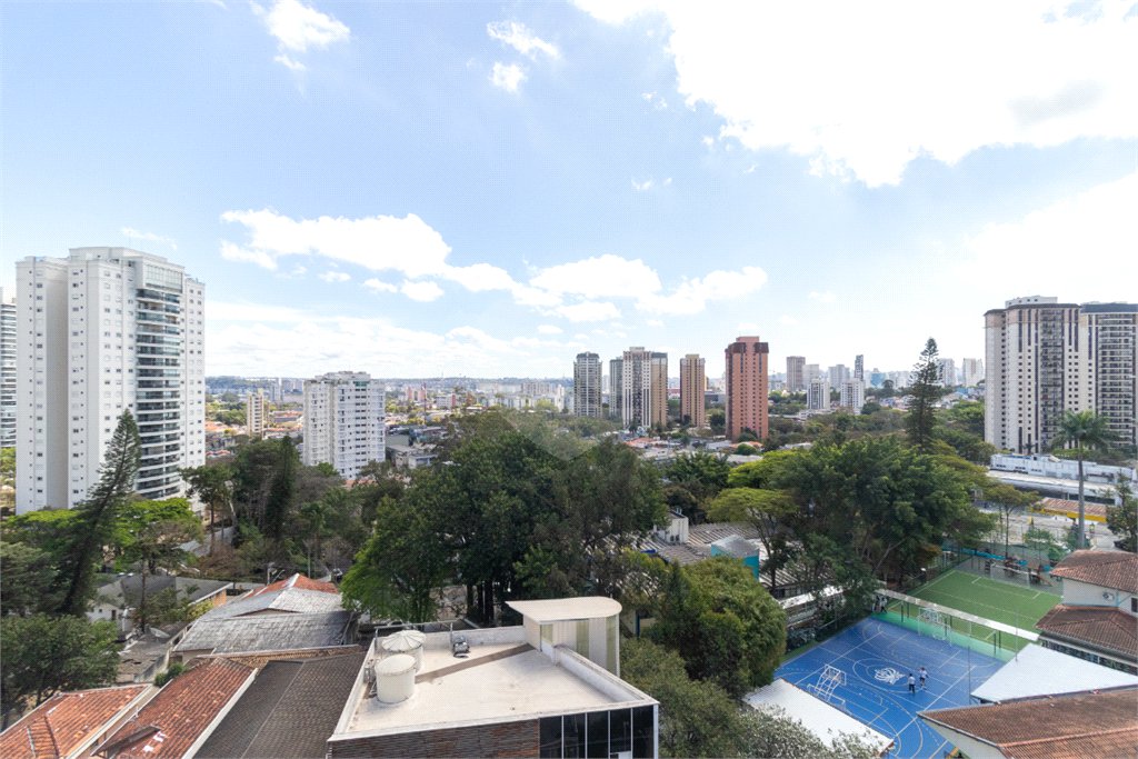 Apartamento à venda com 4 suítes em Vila Sofia, São Paulo, SP