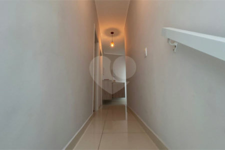 Casa à venda com 3 quartos, sendo 1 suíte,  no condomínio Jardim das Flores, Sorocaba - SP