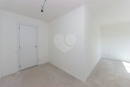 Apartamento à venda com 3 suítes em Vila Gomes Cardim, São Paulo, SP