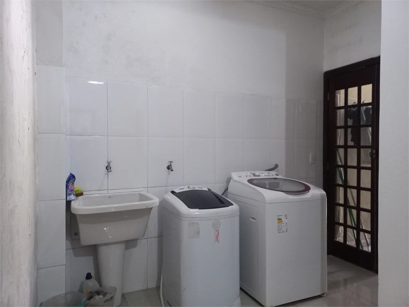 Casa à venda com 3 suítes em Parque Monte Alegre, Taboão da Serra, SP