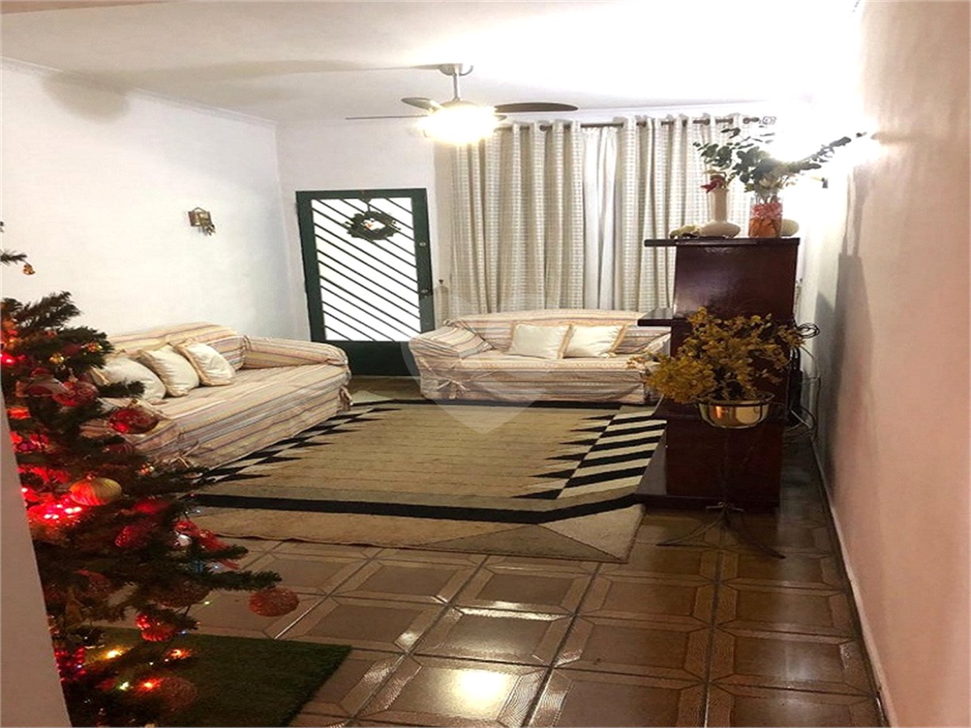 Casa à venda com 2 quartos em Jardim das Esmeraldas, São Paulo, SP