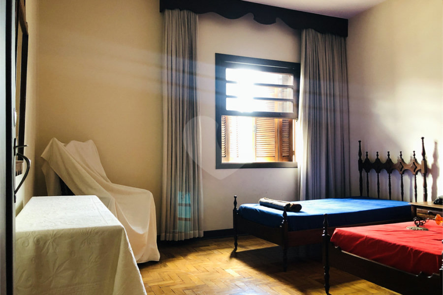 Sobrado à venda com 2 quartos em Santana, São Paulo, SP