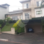 Casa à venda com 3 quartos, sendo 2 suítes, em Jardim Imperial Hills III, Arujá, SP