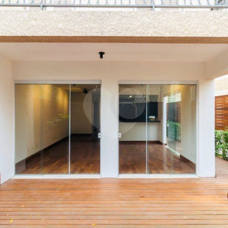 Casa à venda com 3 quartos, sendo 1 suíte,  no condomínio Reserva do Visconde, São Paulo - SP
