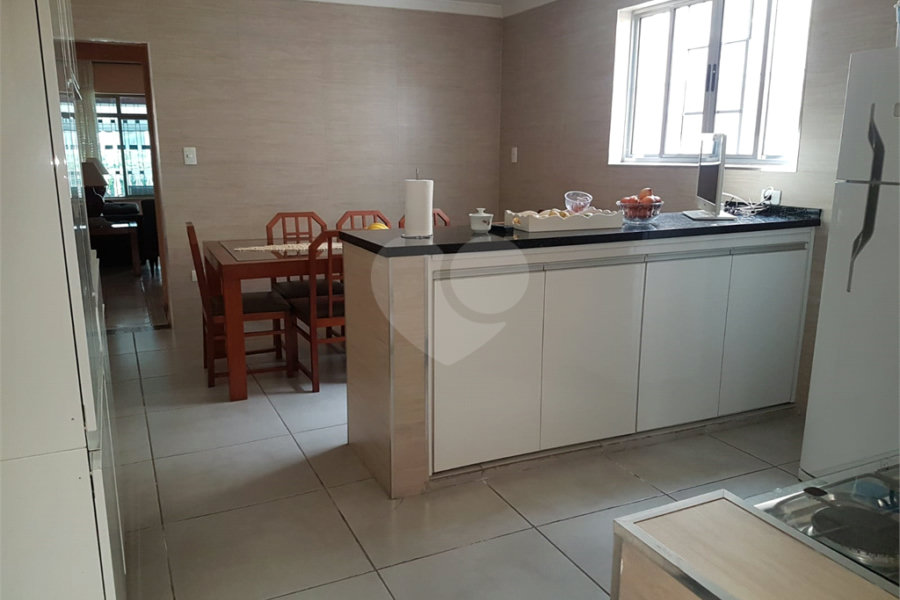 Sobrado à venda com 3 quartos em Jardim Franca, São Paulo, SP