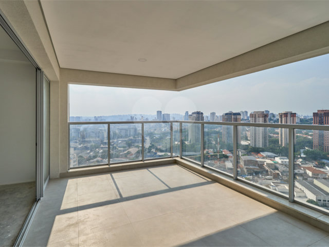 Apartamento à venda com 3 quartos, sendo 1 suíte,  em Jardim Marajoara, São Paulo, SP