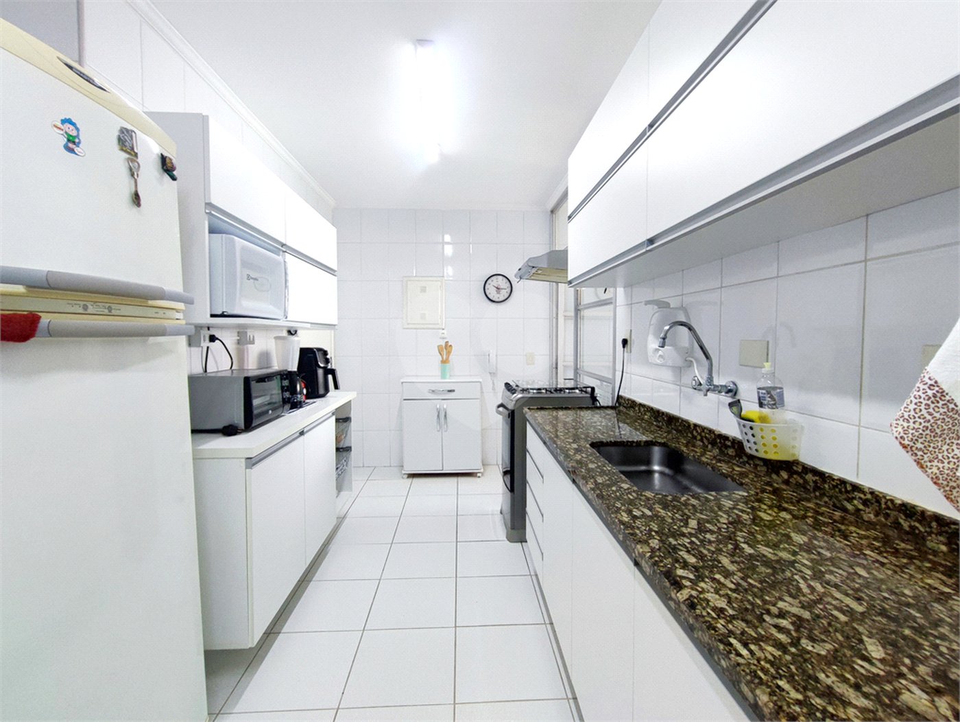 Apartamento à venda com 3 quartos, sendo 1 suíte, em Alto da Boa Vista, São Paulo, SP