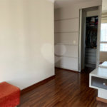 Apartamento à venda com 4 quartos, sendo 3 suítes, em Vila Andrade, São Paulo, SP
