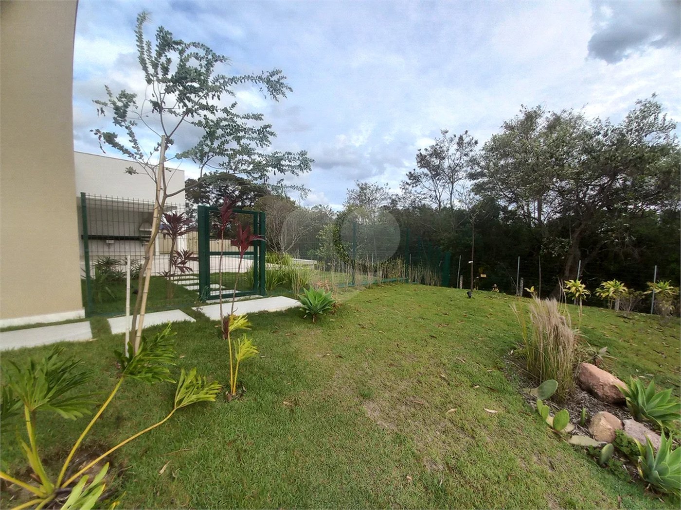 Casa à venda com 4 suítes em Paineiras, Itupeva, SP