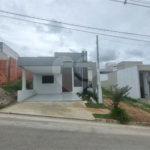 Casa à venda com 3 quartos, sendo 1 suíte, no condomínio Residencial Horto Villagio, Sorocaba - SP