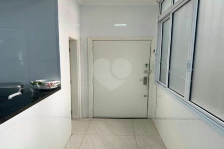 Apartamento à venda com 2 quartos, sendo 1 suíte, em Liberdade, São Paulo, SP