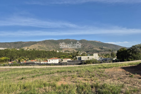 Terreno à Venda no Condomínio Ecoville Residence I – Atibaia/SP