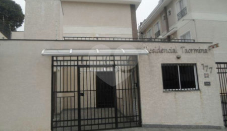 Casa à venda com 2 suítes no condomínio Residencial Taormina, São Paulo - SP