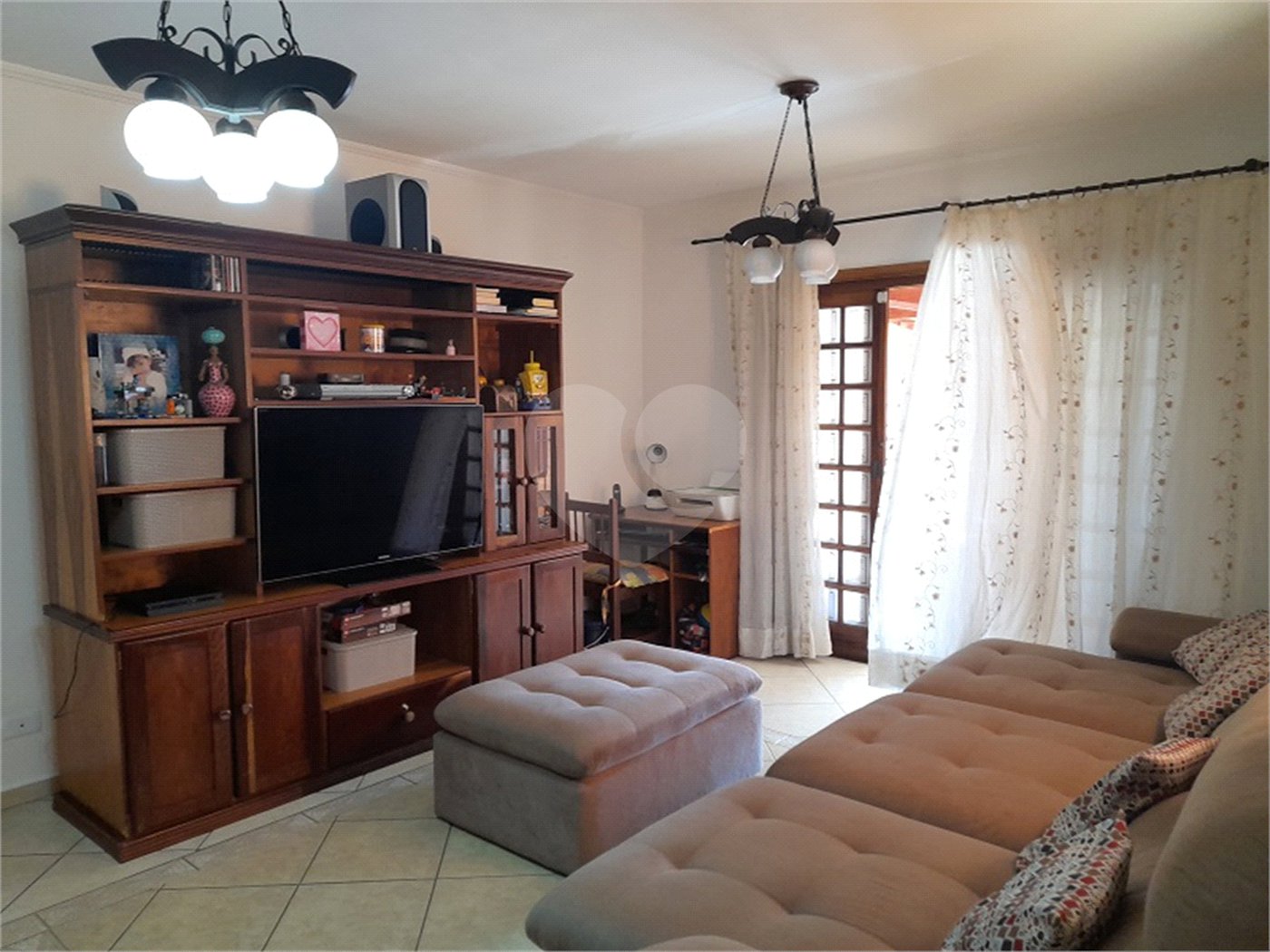 Sobrado à venda com 3 quartos, sendo 1 suíte,  em Vila Medeiros, São Paulo, SP