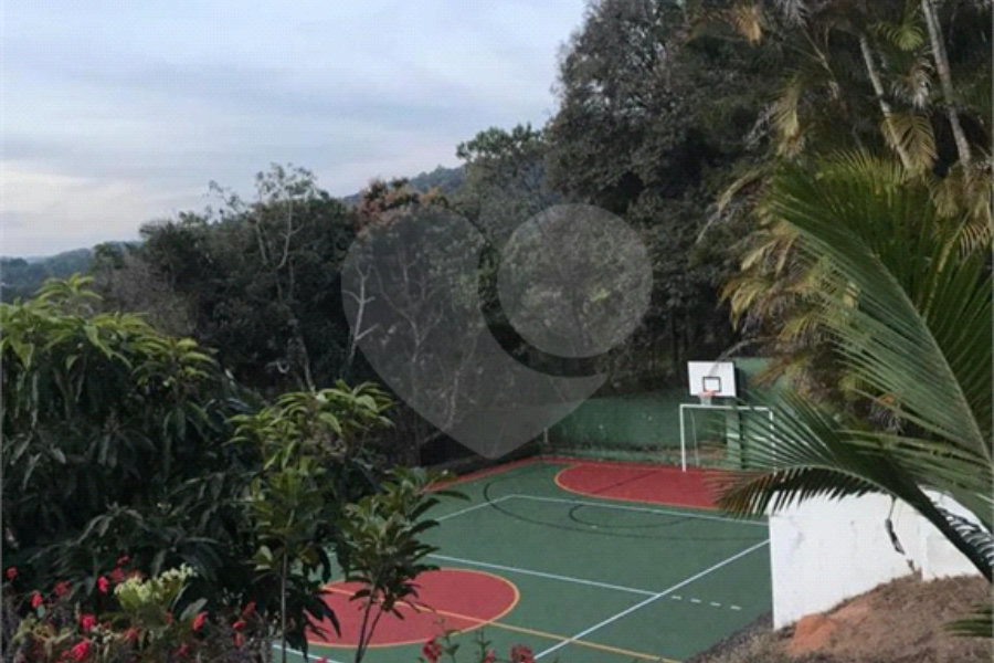 Casa à venda com 6 quartos, sendo 5 suítes, em Roseira, Mairiporã, SP