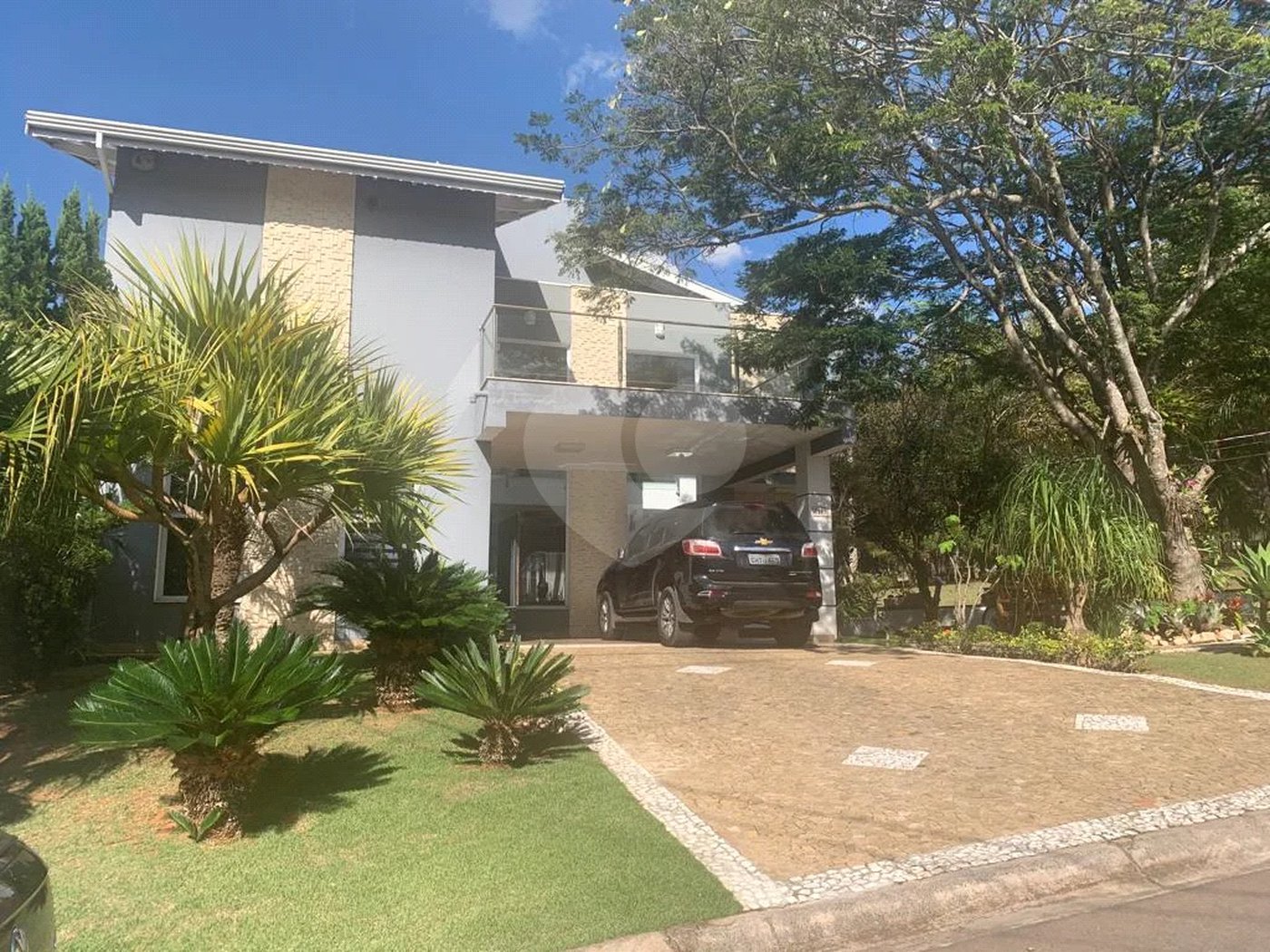 Casa à venda com 4 quartos, sendo 1 suíte, no condomínio Ibiaram, Itupeva - SP