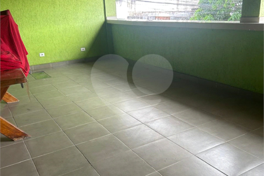Sobrado à venda com 3 quartos, sendo 1 suíte, em Vila Nova Cachoeirinha, São Paulo, SP