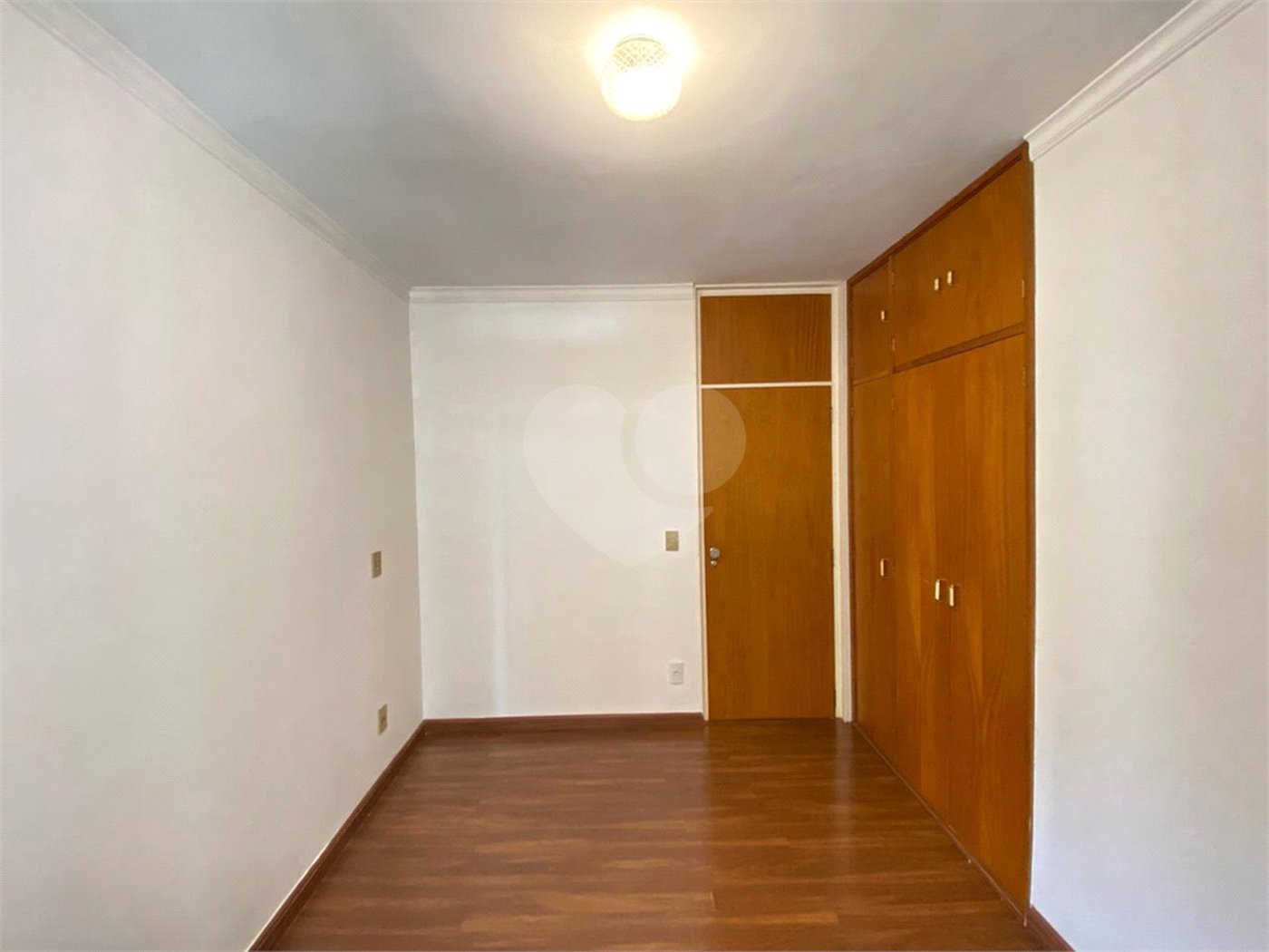 Apartamento à venda com 2 quartos, sendo 1 suíte, no Centro, Ribeirão Preto, SP