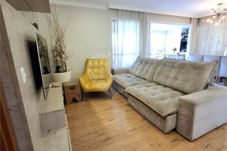 Apartamento à venda com 3 suítes em Jardim Marajoara, São Paulo, SP